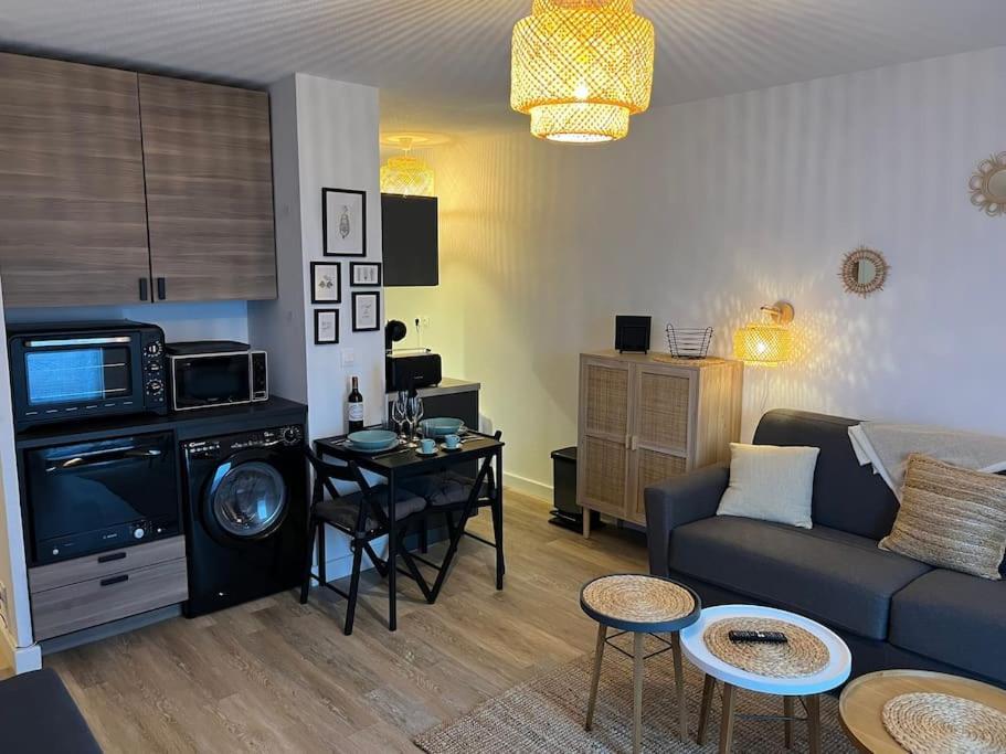 Studio Confortable Aux Portes De Bordeaux Et Medoc Ludon-Médoc Esterno foto